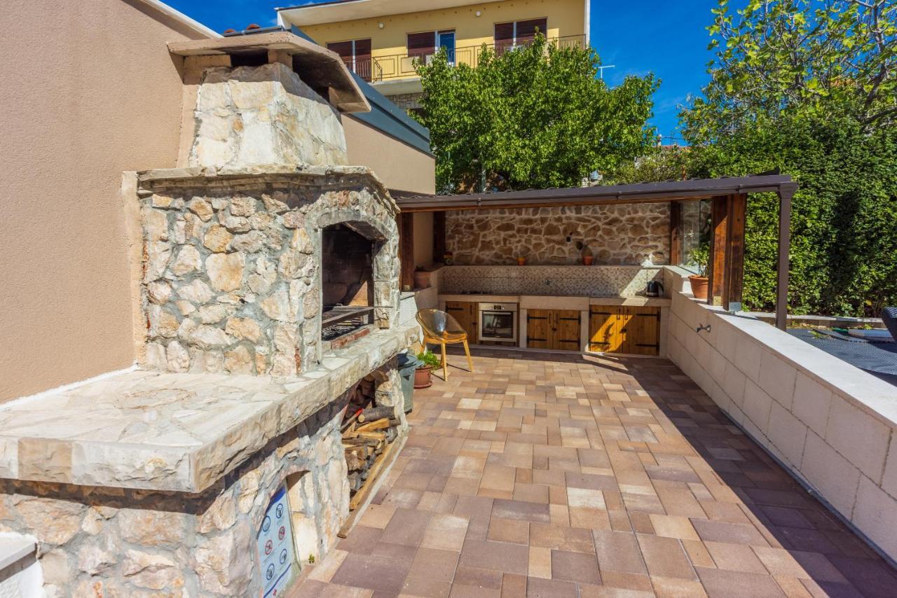 Apartmani Anita Dramalj Exterior foto