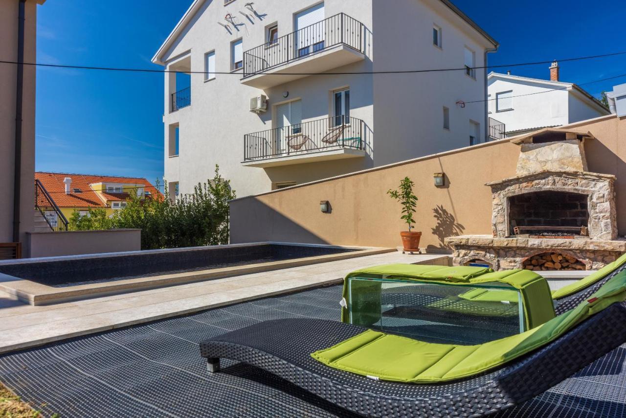 Apartmani Anita Dramalj Exterior foto