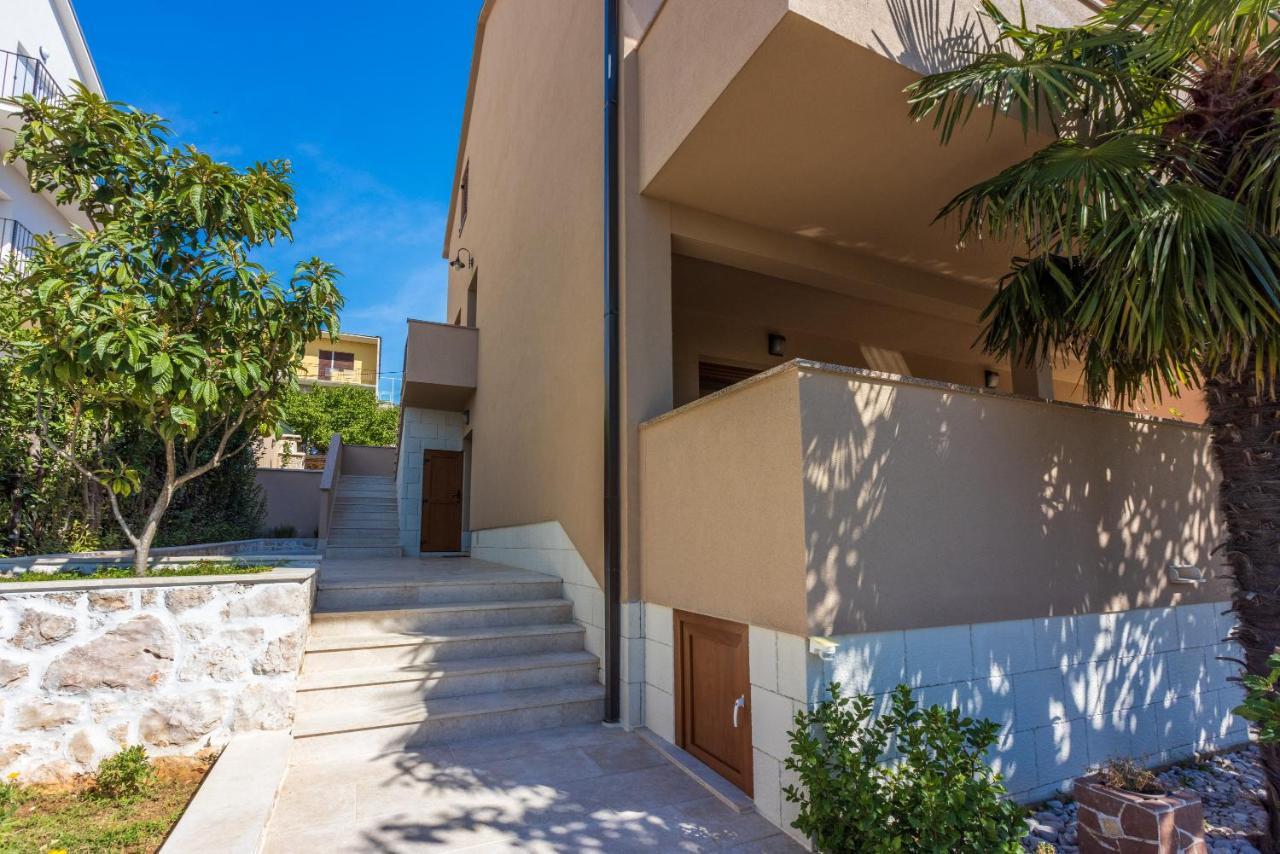 Apartmani Anita Dramalj Exterior foto