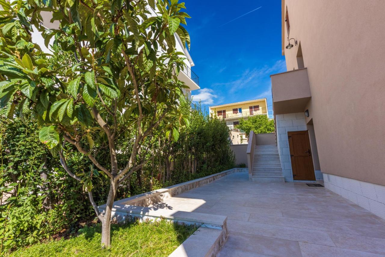 Apartmani Anita Dramalj Exterior foto